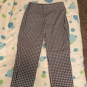 Old Navy checkered pants. Size 8.